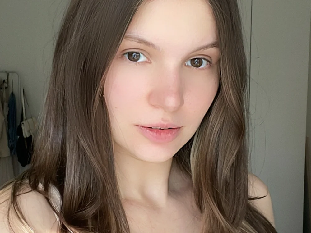 DawnFoxf's Offline Chat Room