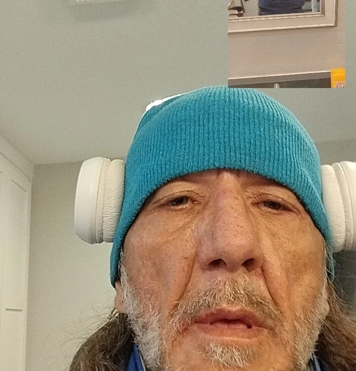 pcoxxx69's Offline Chat Room