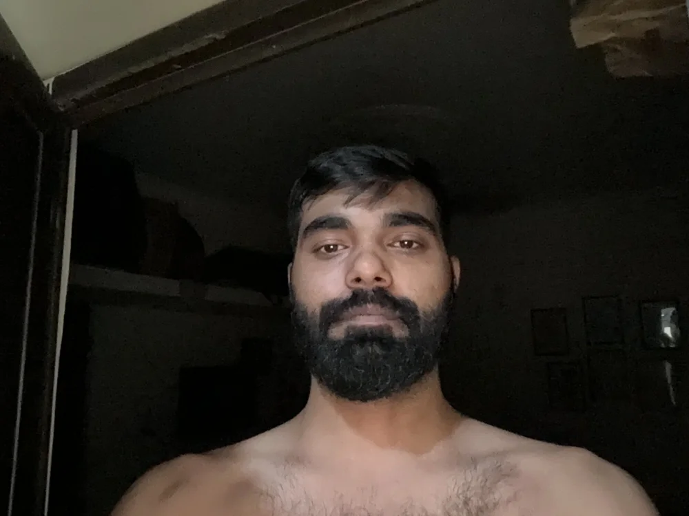 Golujaan's most recent online preview