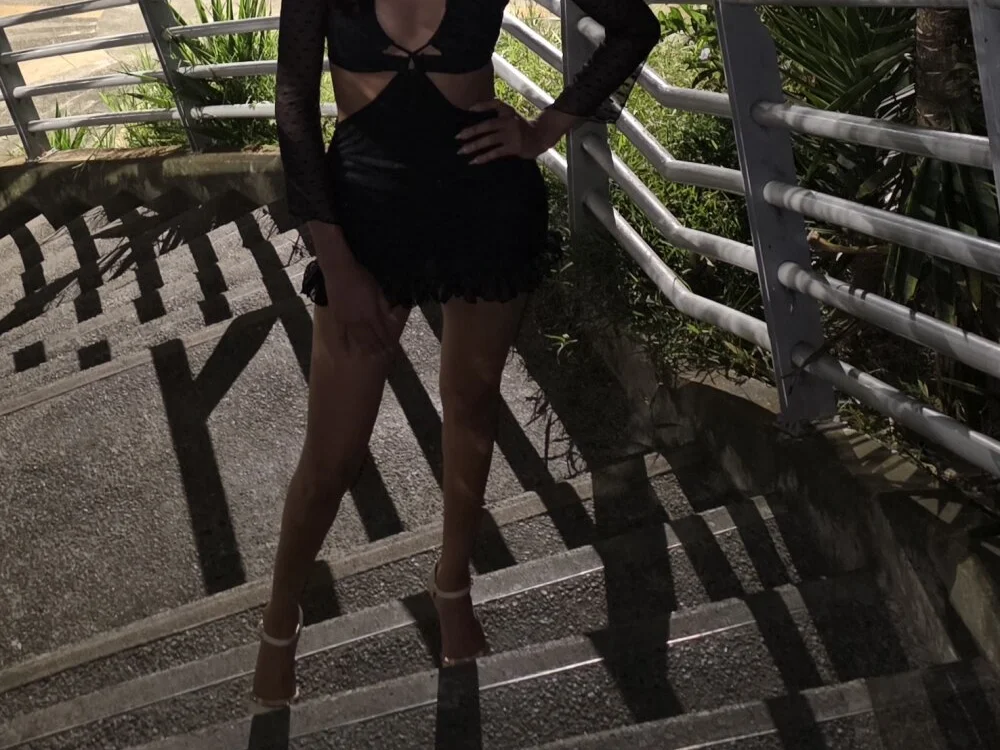 renatta_17 Chat XXX offline