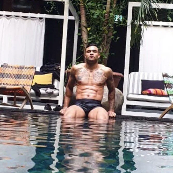 Kimkam89n Offline XXX chat