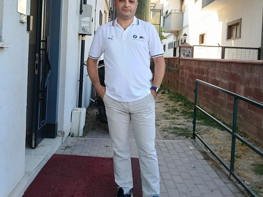 Son_Darbe Adlı Modelin Çevrimdışı XXX Sohbeti