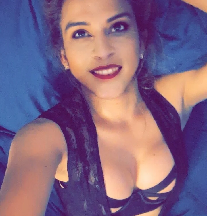 LyhaMaya Adlı Modelin Çevrimdışı XXX Sohbeti