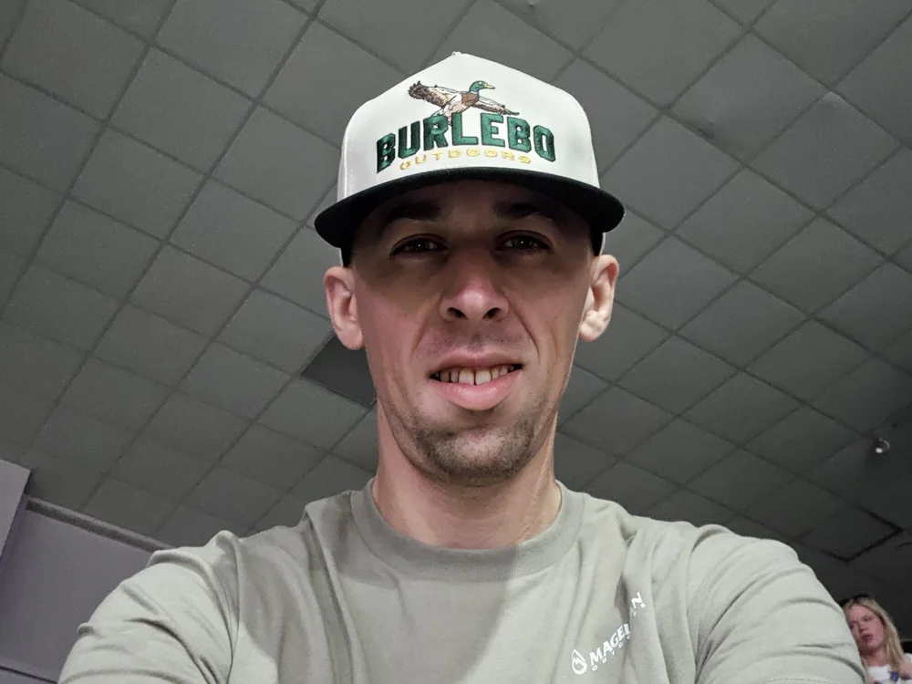 HatchedSentence's Offline Chat Room