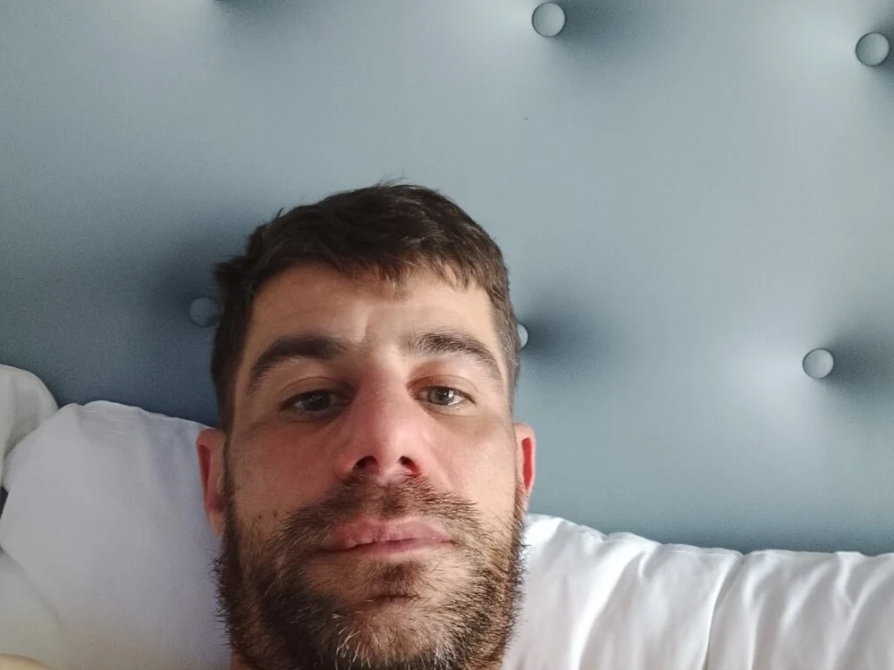 Topguy1985 – Offline XXX chat