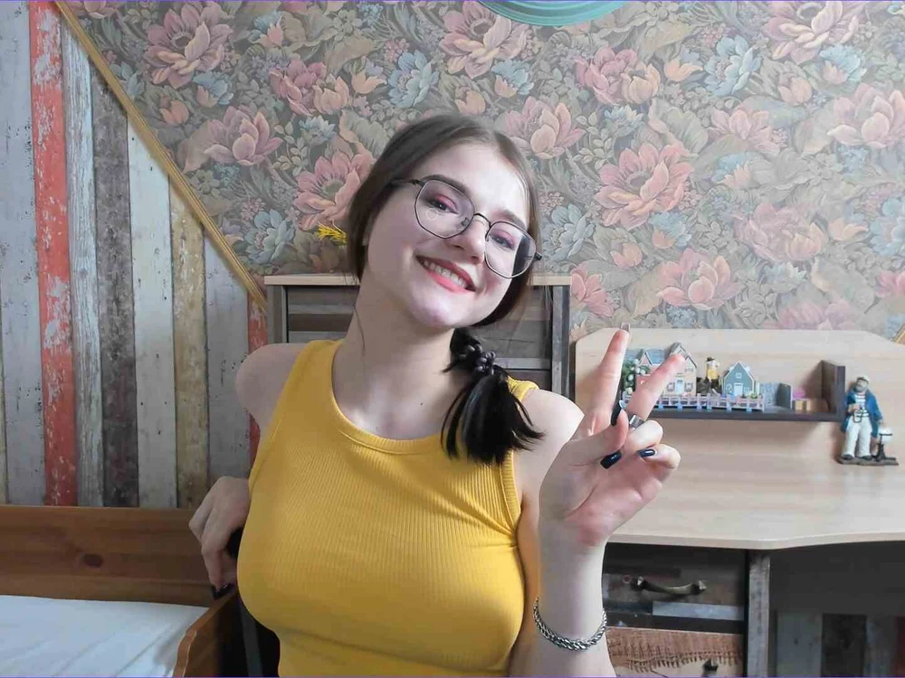 AlexisWelch's Offline XXX Chat