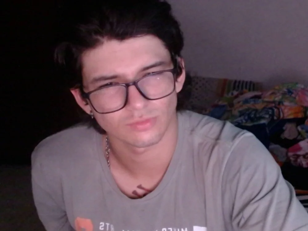Archangel__ offline XXX-chat