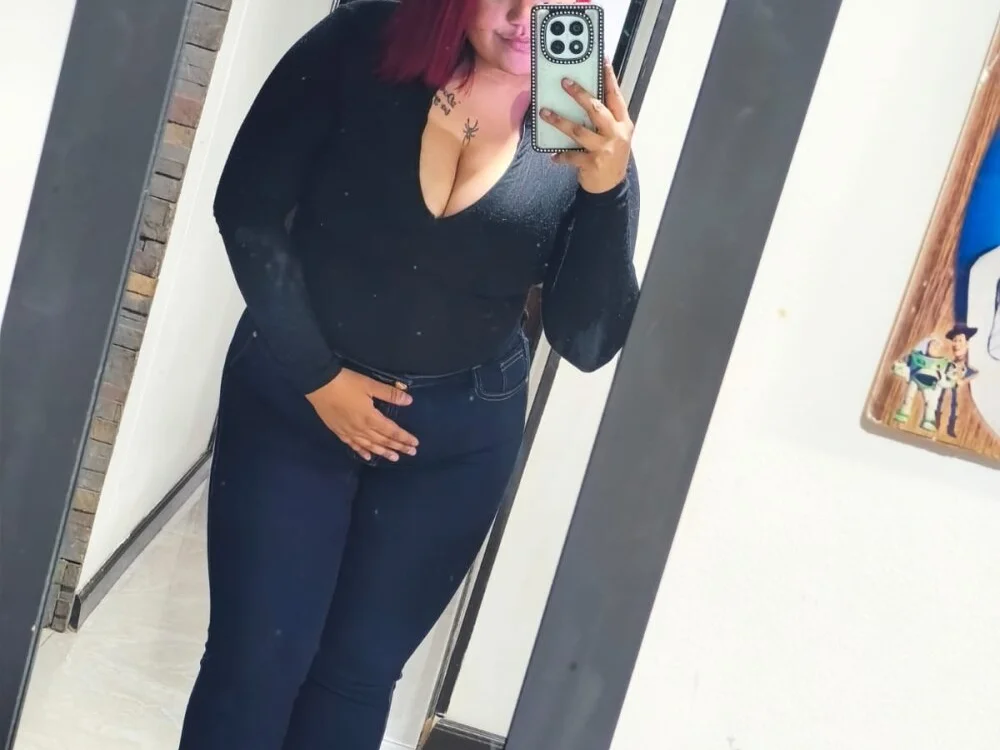 Yara_flamer0's Offline XXX Chat