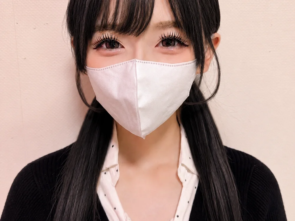airi_stars' Offline Chat Room