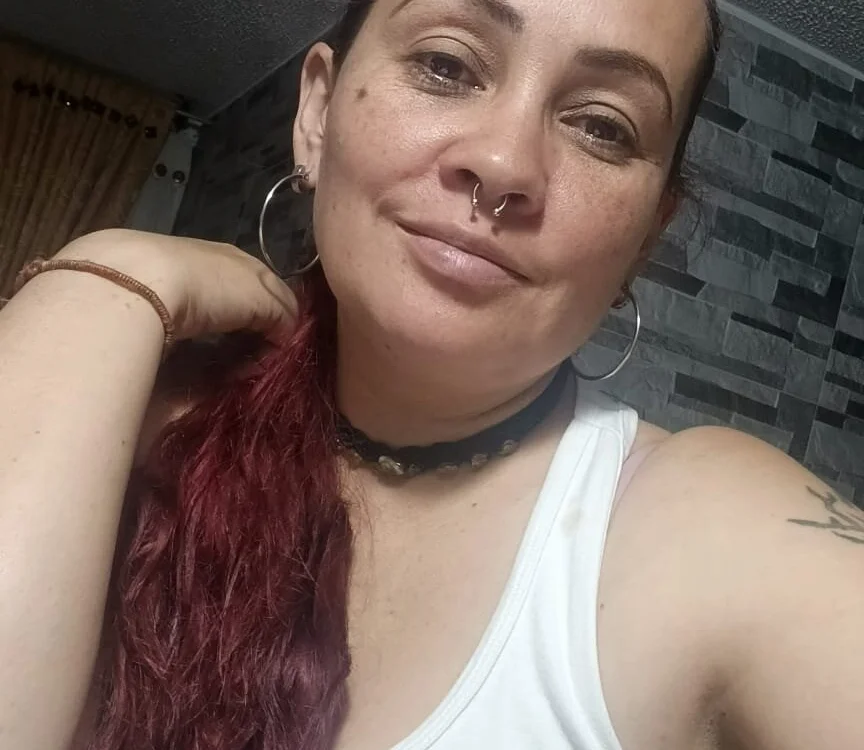 Cris_suitexx's Live XXX Chat