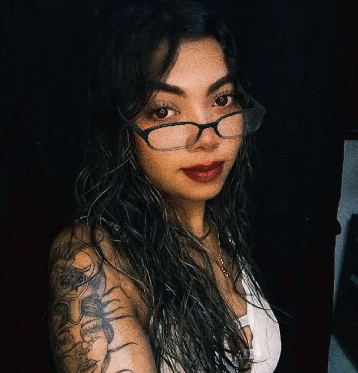 Darlys69x offline chatrum