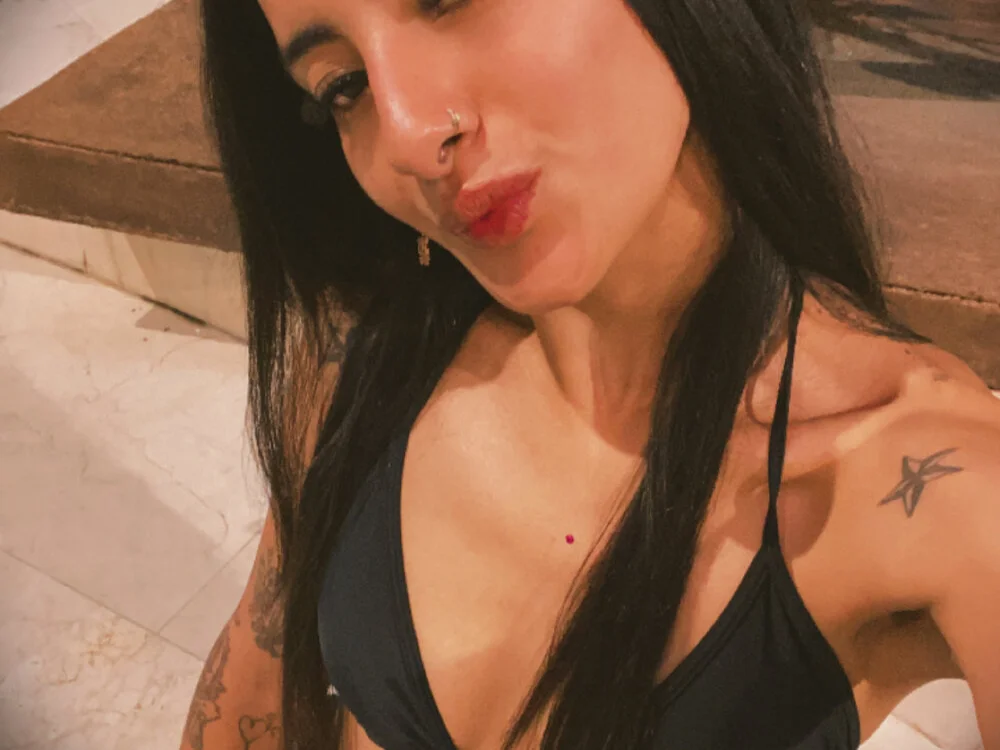 skinny_Yizz Obrolan XXX Offline