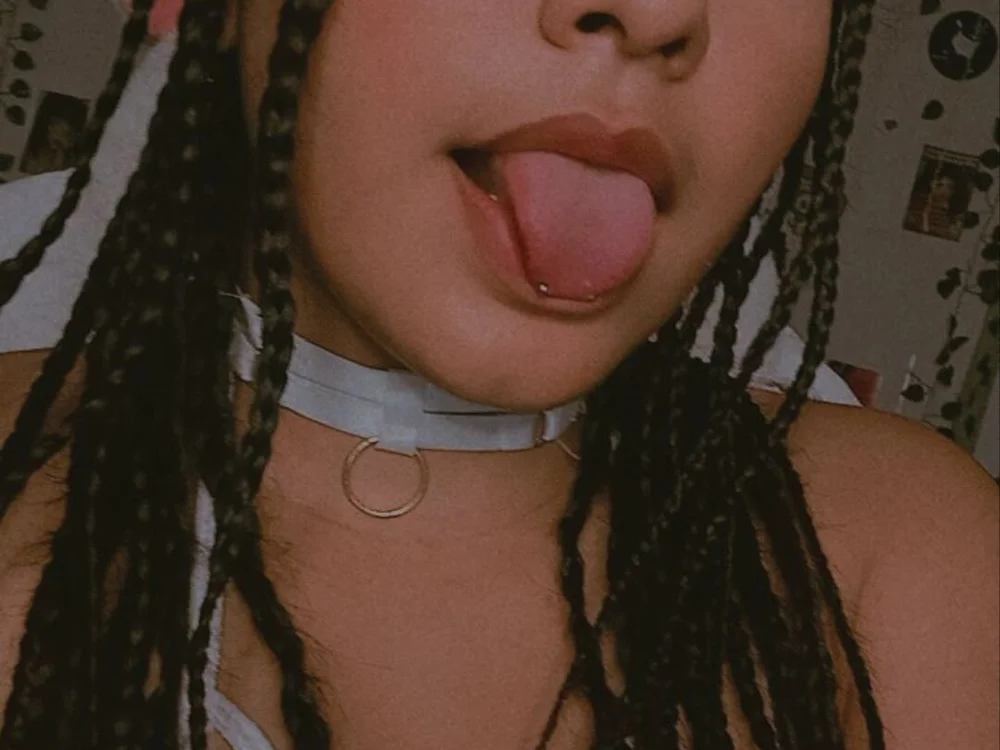 moanaa_sing1 offline chatrum