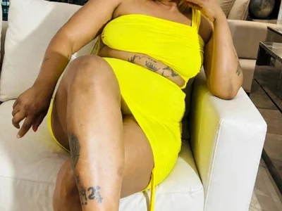 Yellowpeachesxxx - Girl 