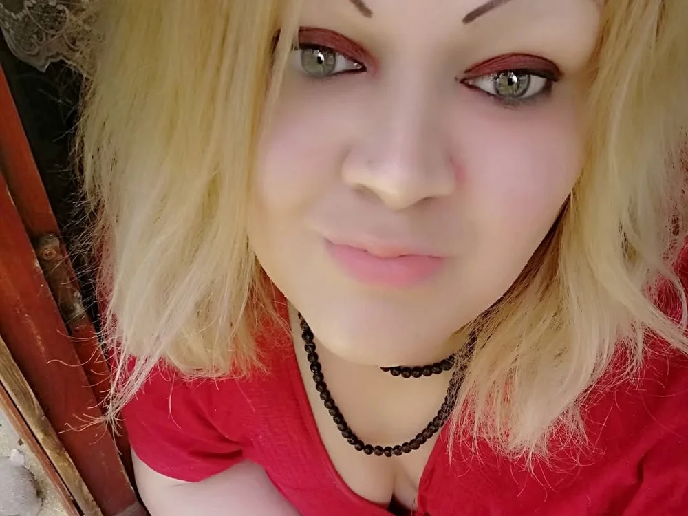 ducicsajsziii's Live XXX Chat
