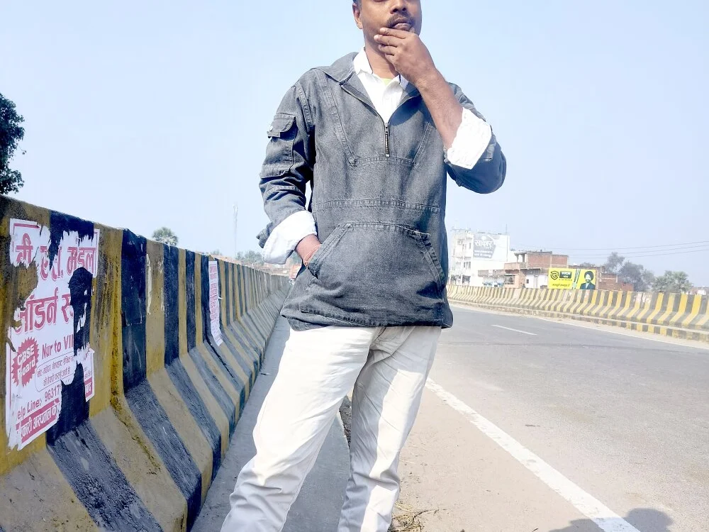 soni8850 অফলাইন XXX চ্যাট