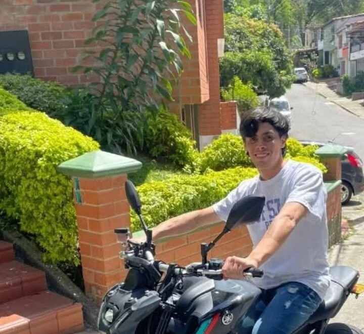 Daniel_Rochax: συνομιλία ΧΧΧ εκτός σύνδεσης