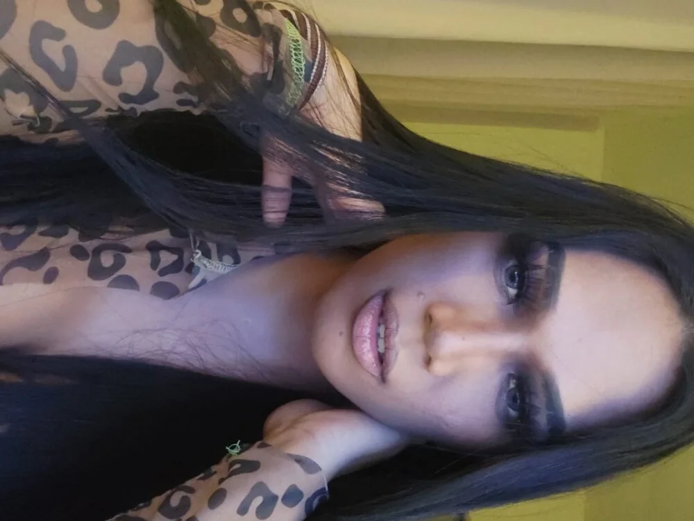 Lo_la_69 Chat XXX offline