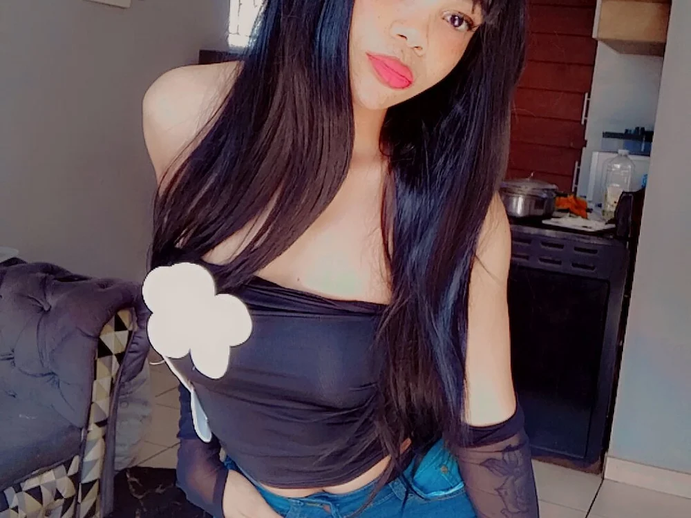 SexyTenny- offline XXX-chat
