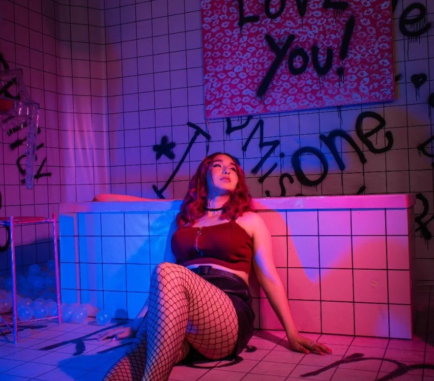 IreneJonesy's Offline XXX Chat