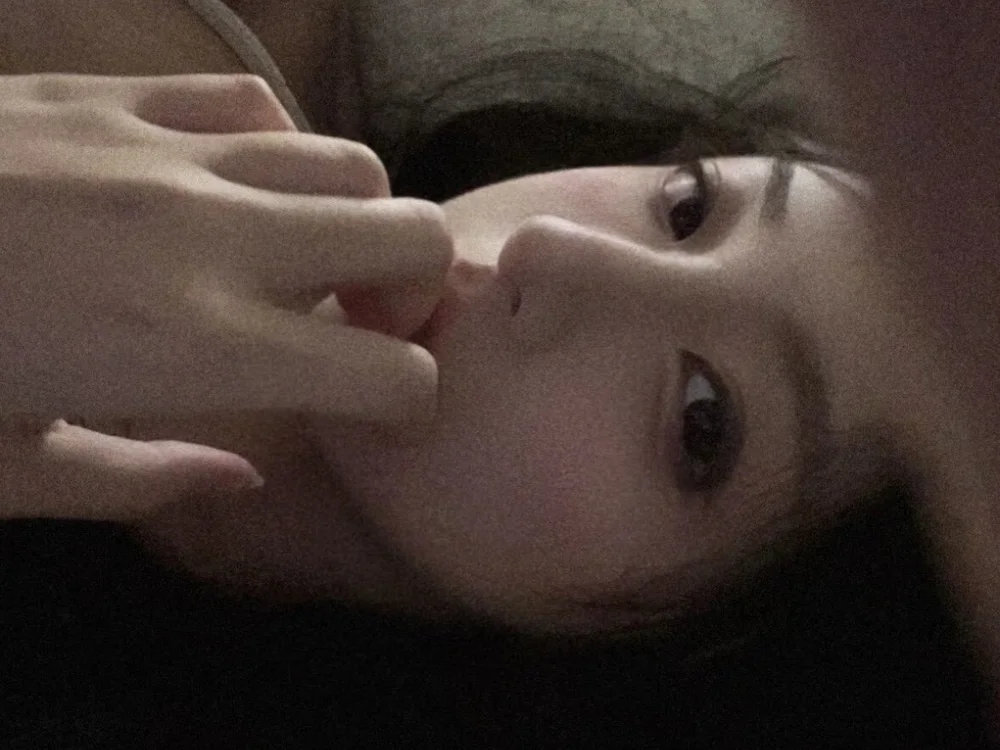 Cherry_lovable Adlı Modelin Çevrimdışı XXX Sohbeti