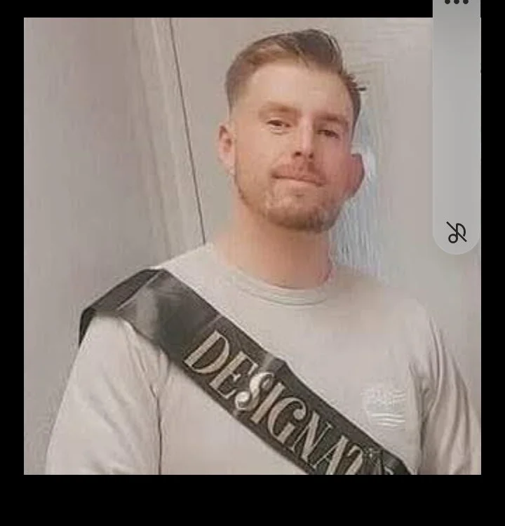 dickdickdan92's Offline XXX Chat