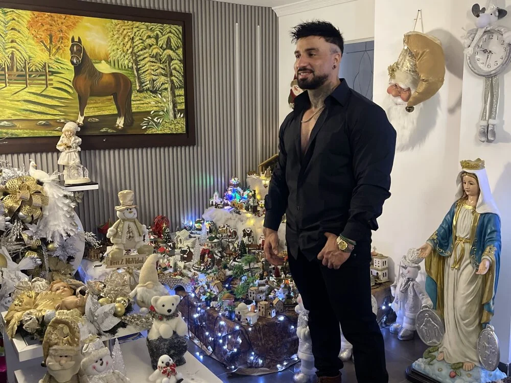 Miller_dominant offline XXX-chatje