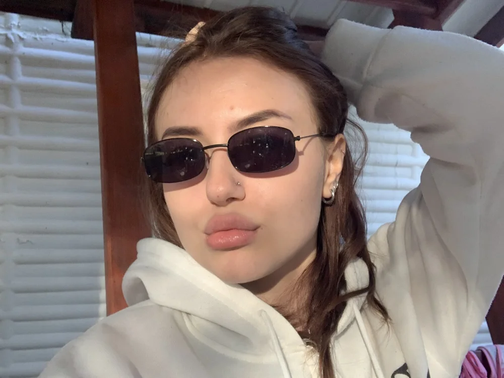 sohetrie's Offline Chat Room