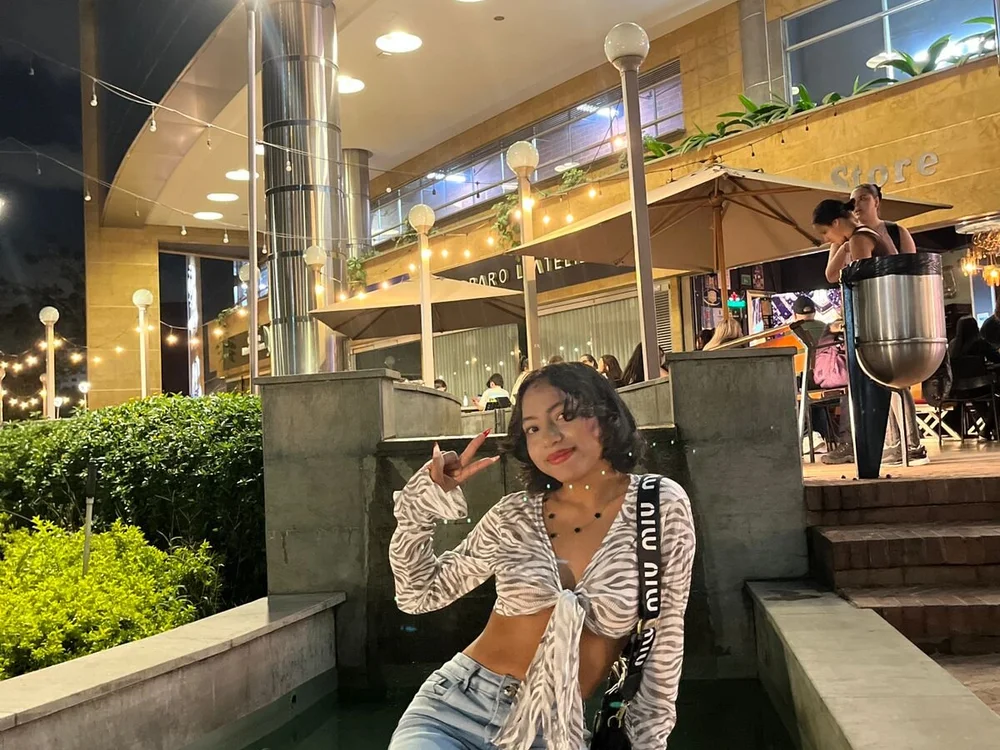 Sembang XXX Luar Talian chica_nocturna25