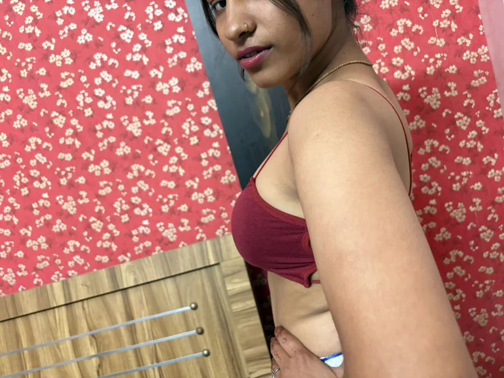 צ'אט XXX לא מקוון של mayuri_singh