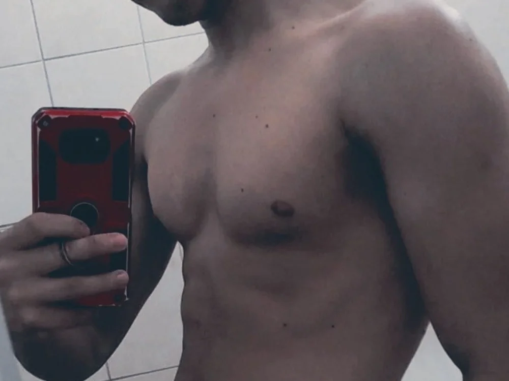 Dark-Adrian- offline chatrum
