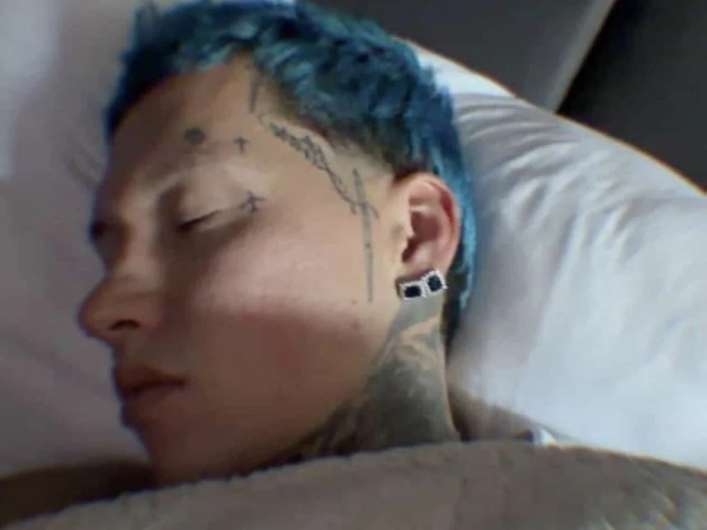 sCrazyd1ck offline XXX-chat