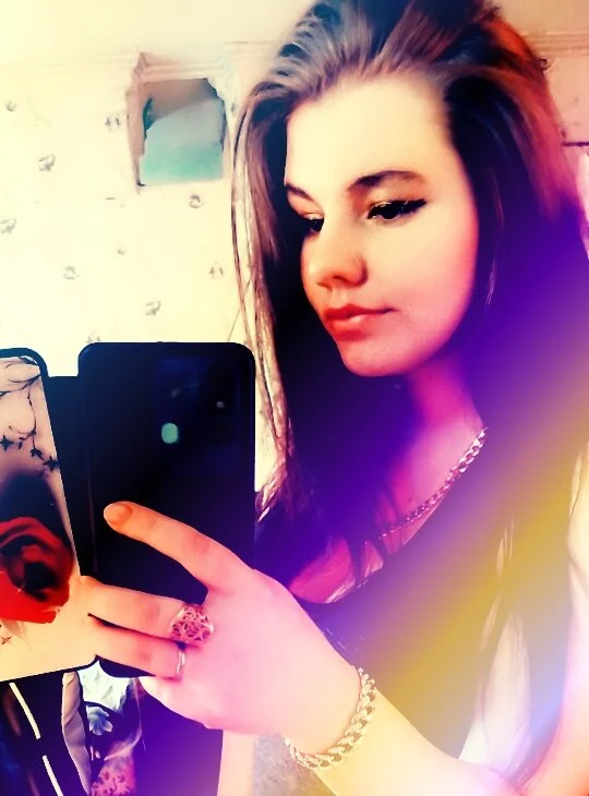Ksenia_Sky offline chatrum