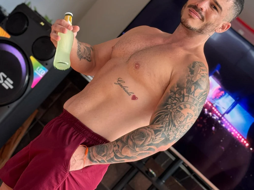 kayoBrandoXxX's Offline XXX Chat