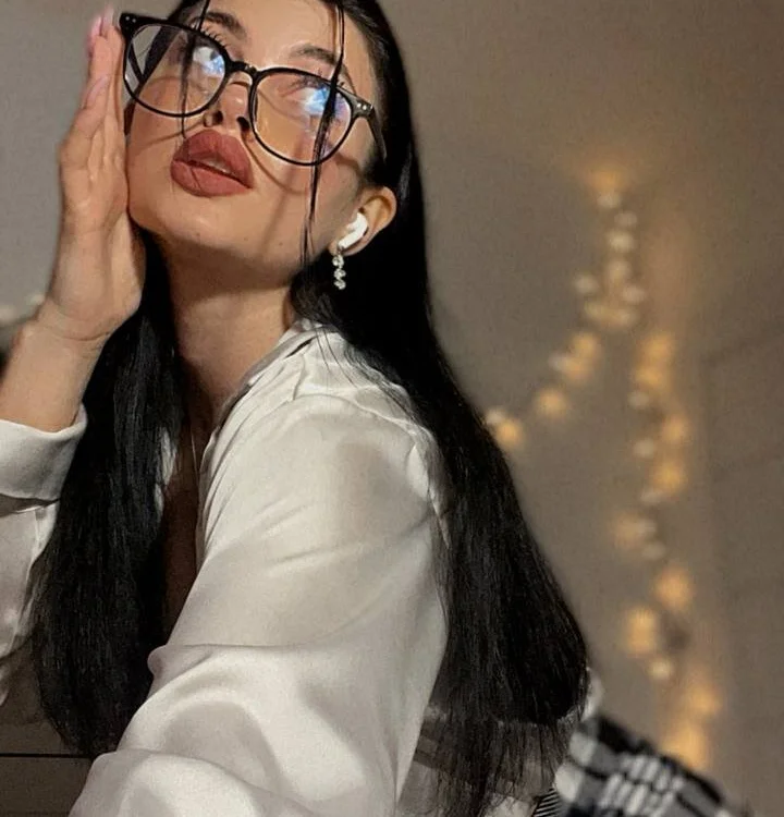 Michelle_Rami Ruang Obrolan Offline