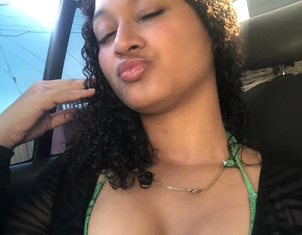 แชท XXX ออฟไลน์ของ nucita_brown