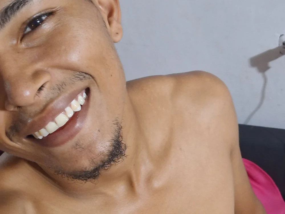 ykodax Offline XXX-chat