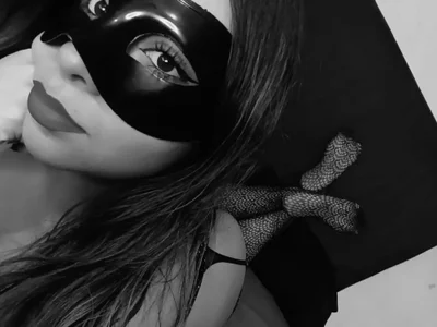 Lilith_619 on StripChat