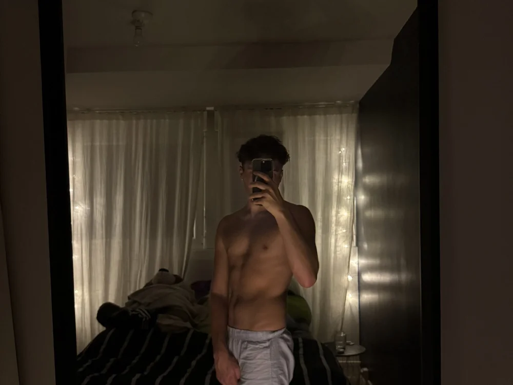 ห้องแชทออฟไลน์ของ CashTwinkAlpha