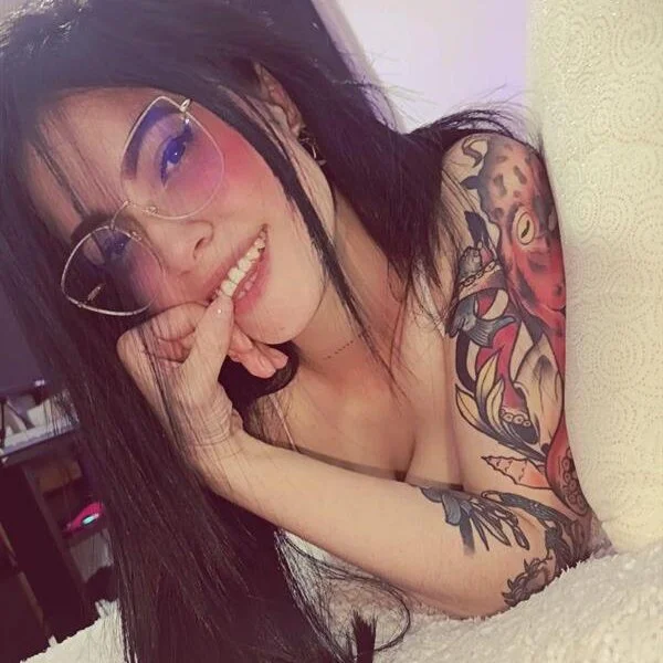 Isa_Maiden1 Chat XXX offline