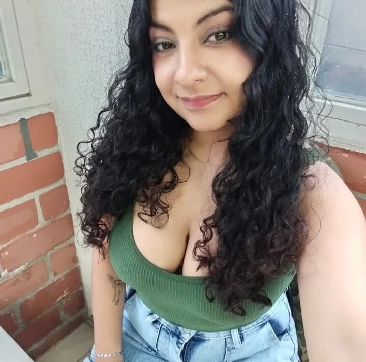 Chatroom XXX hors ligne de Zarah_Lukas