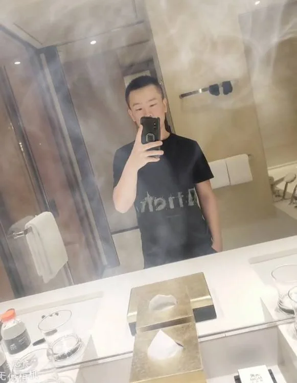 guan12366's Offline XXX Chat