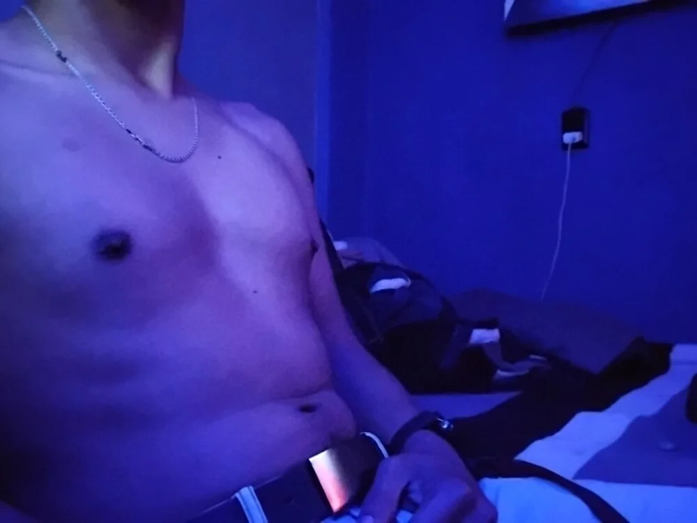 URALZERO420CLOUDS offline XXX-chat