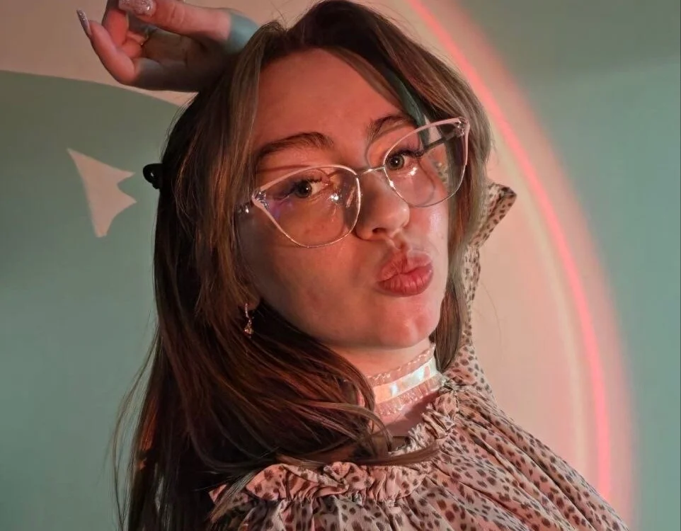 Chat +18 off-line de Emily_peachh