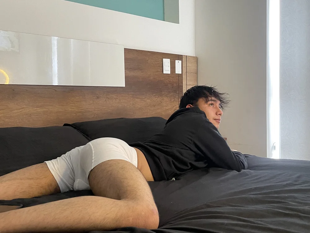 Noah_Blaze offline chatrum
