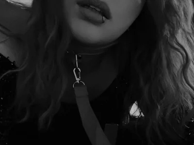 Black_Rouses - Girl 