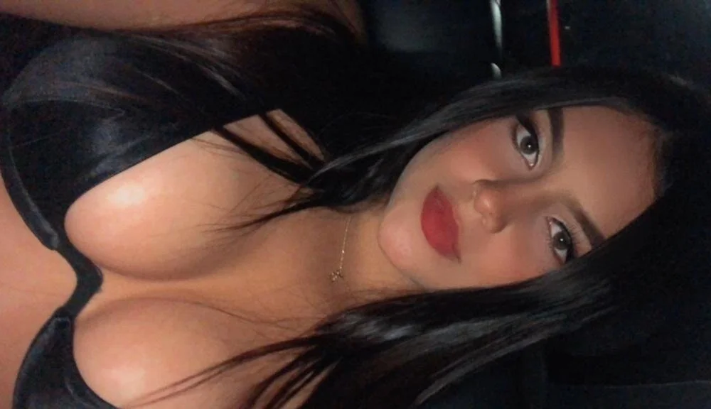 Blue_Stormi_'s Offline Chat Room