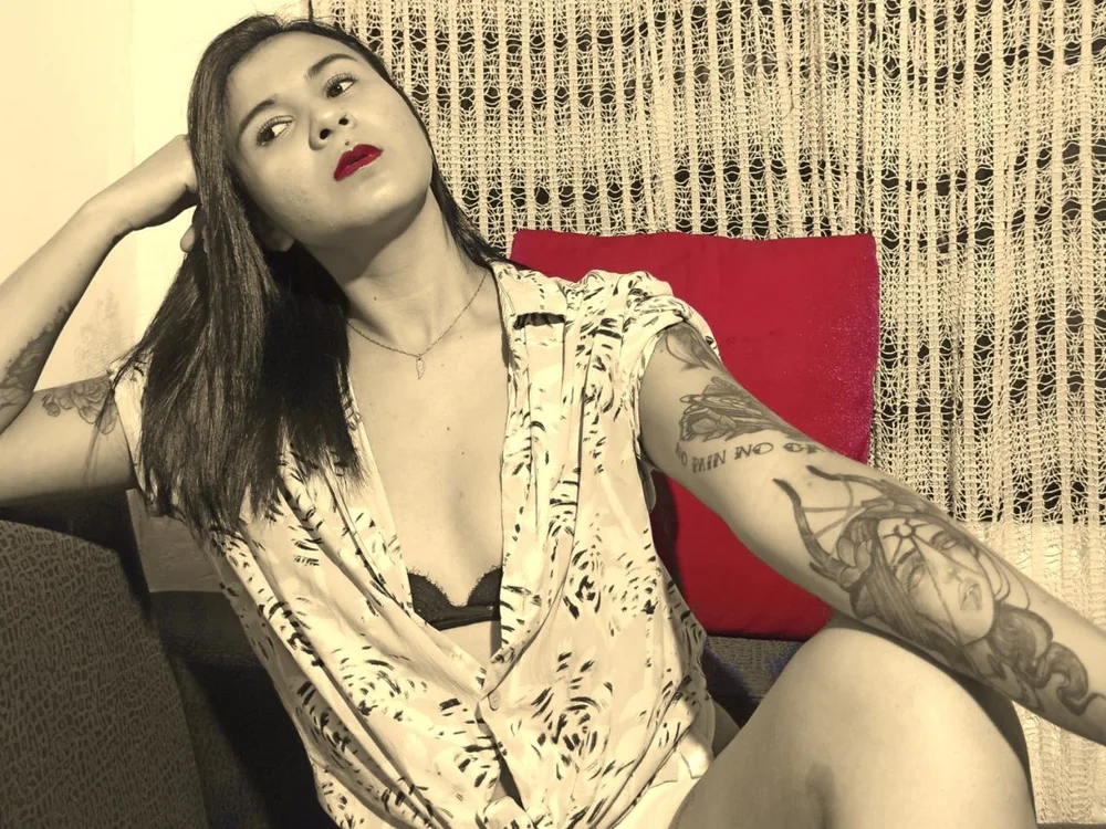 Artemis_goddes' Offline XXX Chat