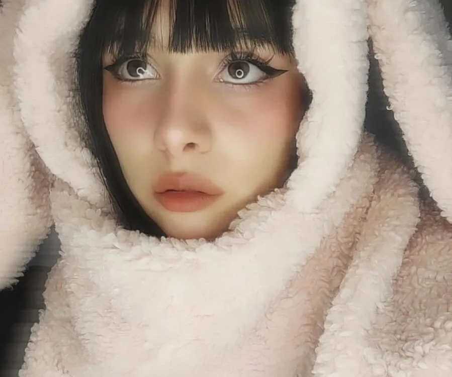 Hikaru_Angel's Offline XXX Chat