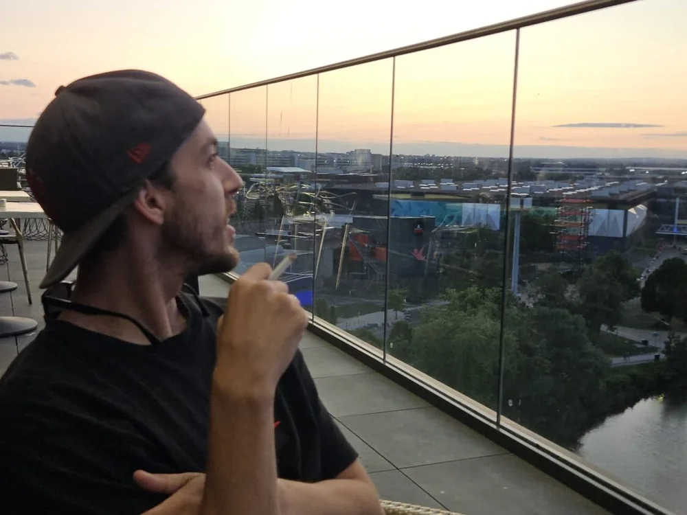 Offline chatovací místnost Mucho93